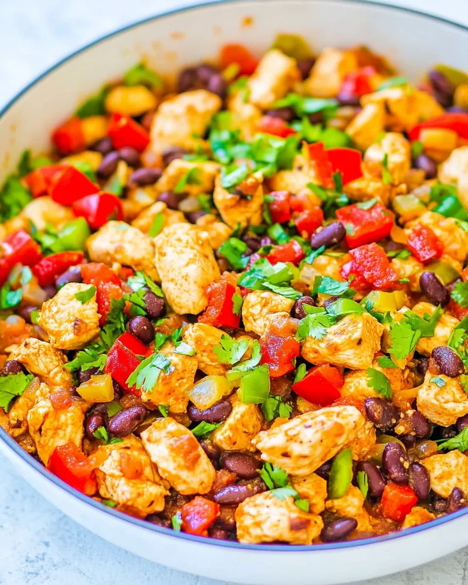 Delicious 15-Minute Salsa and Black Bean Chicken Skillet shot