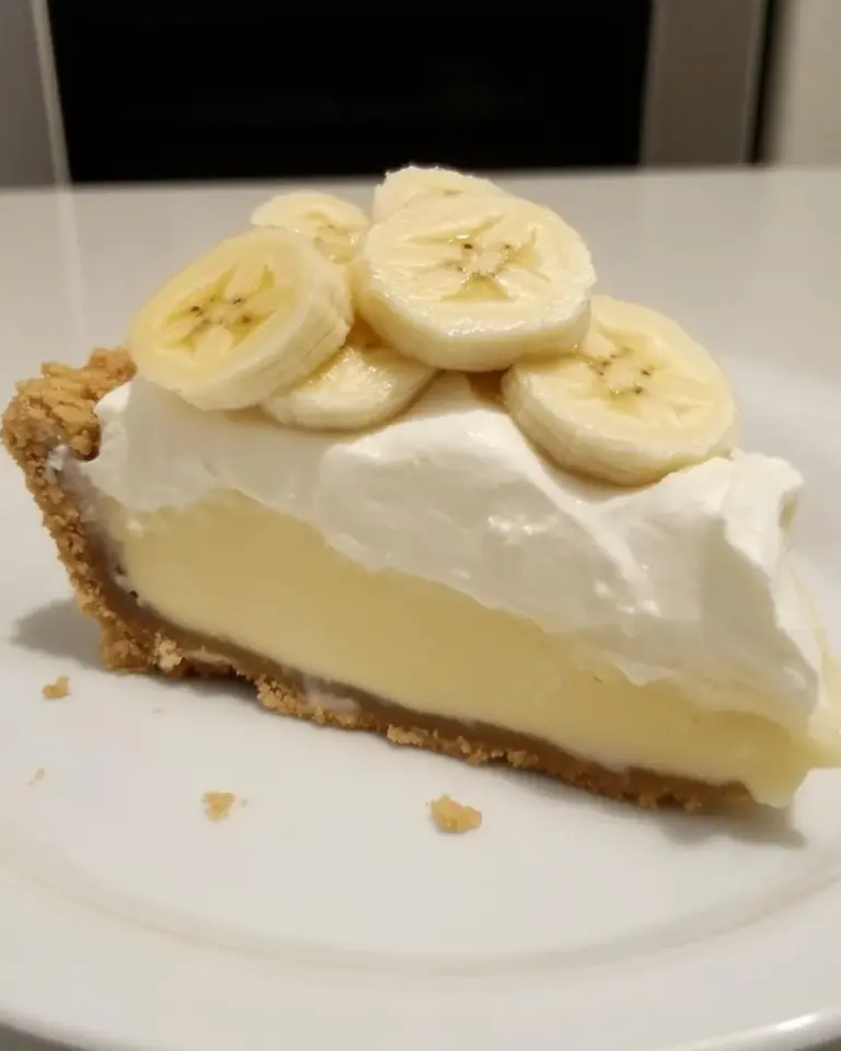 Homemade Banana Cream Pie the easy way photo