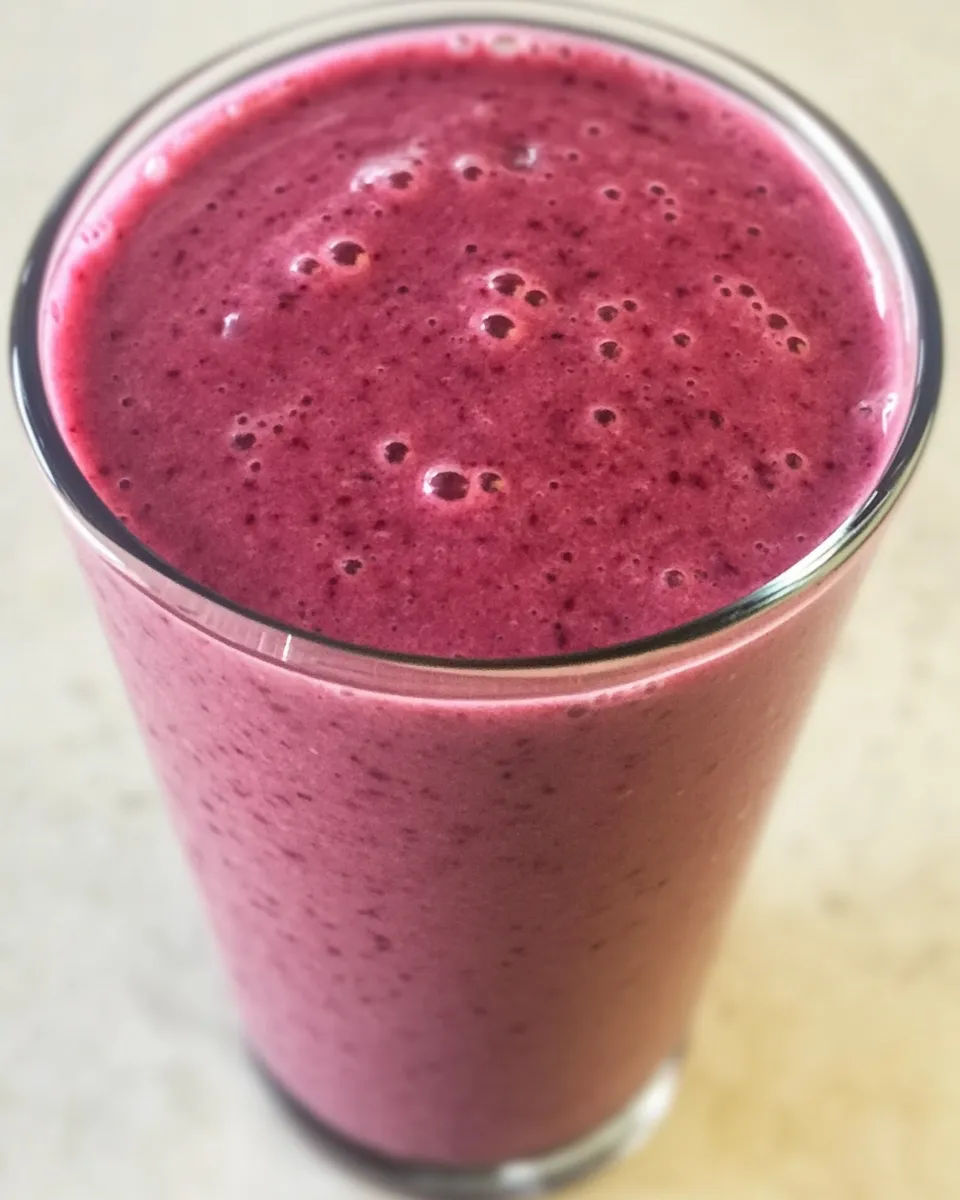 Classic Cherry Spinach Smoothie image