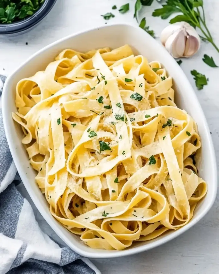 Homemade Garlic Parsley Pasta recipe image