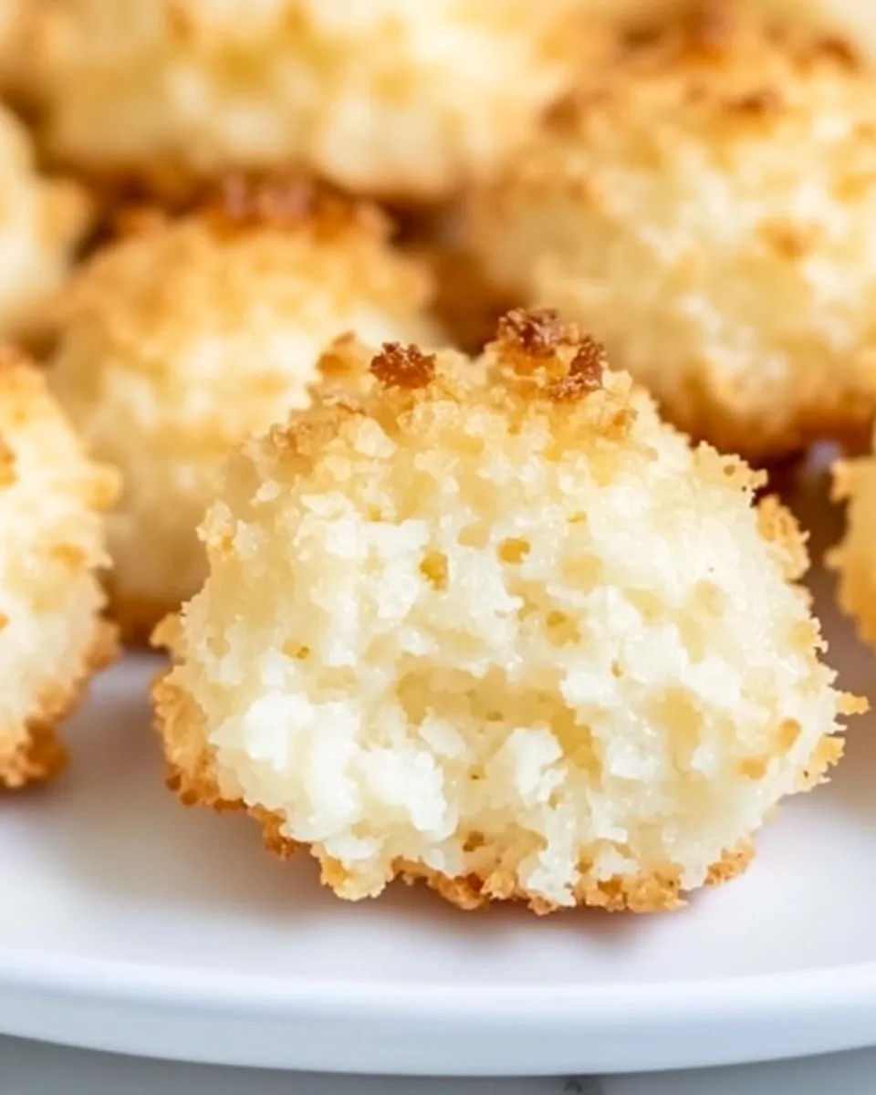 Easy Keto Macaroons picture