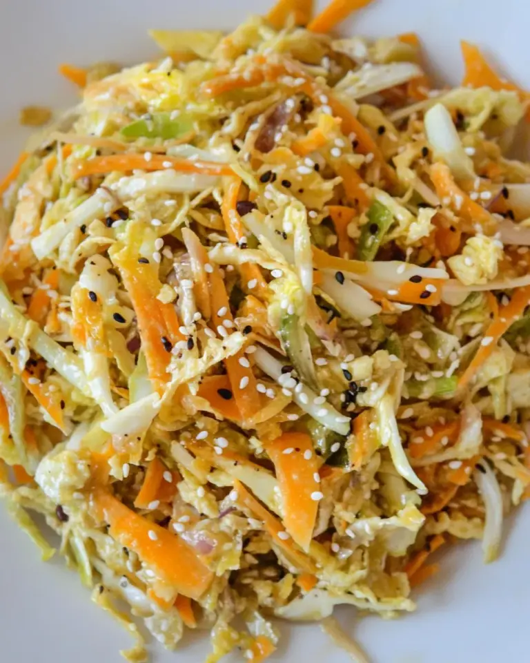 Homemade Macro Friendly Sesame Ginger Salad photo