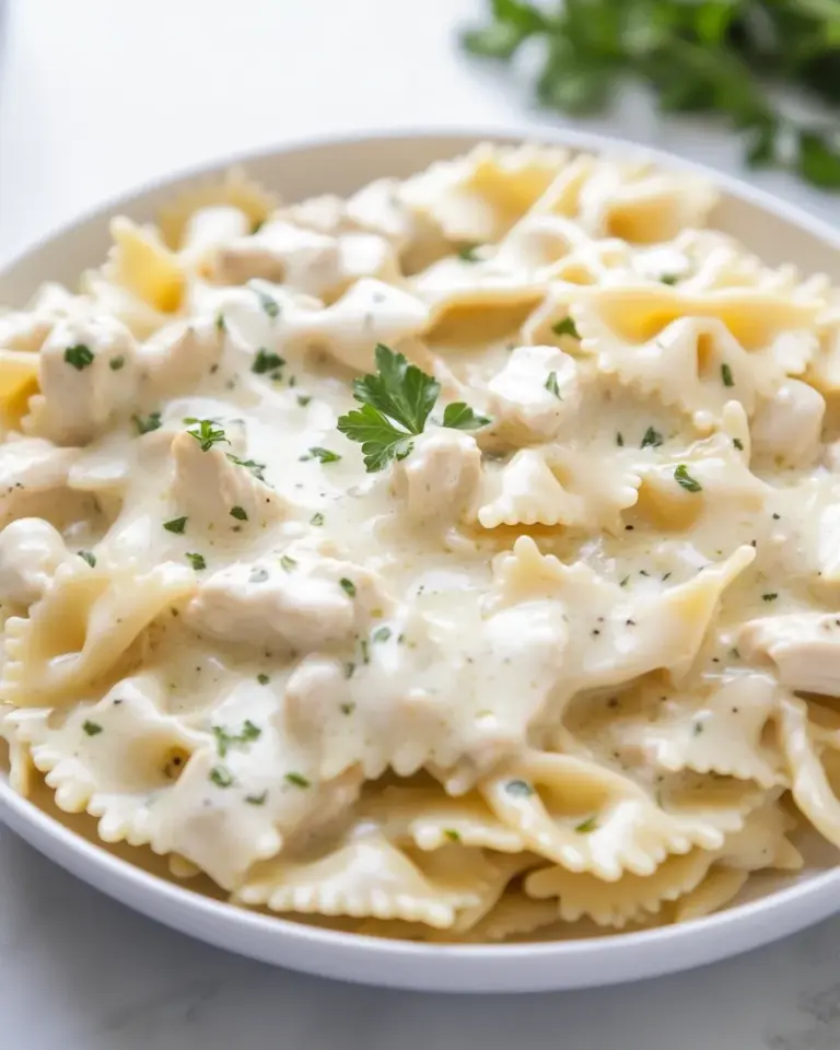 Easy Instant Pot Chicken Alfredo Pasta photo