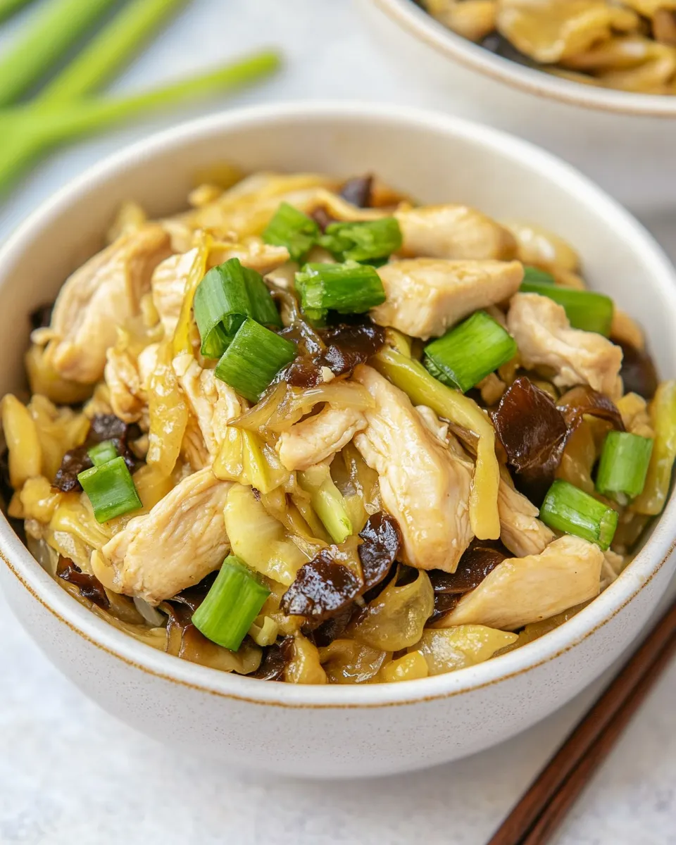 Delicious Moo Shu Chicken Bowls plate image