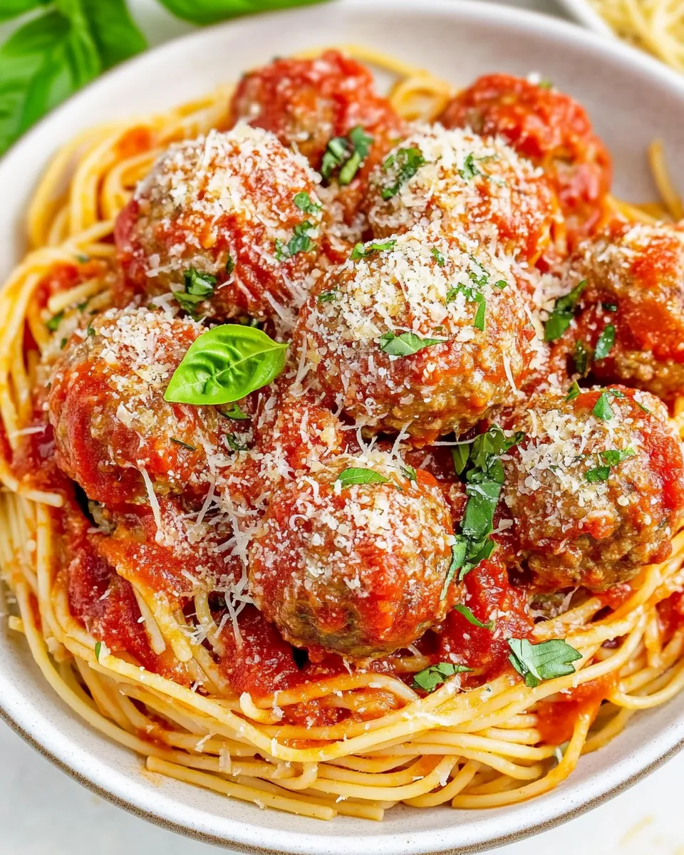 Easy Olive Garden Spaghetti and Meatballs recipe photo