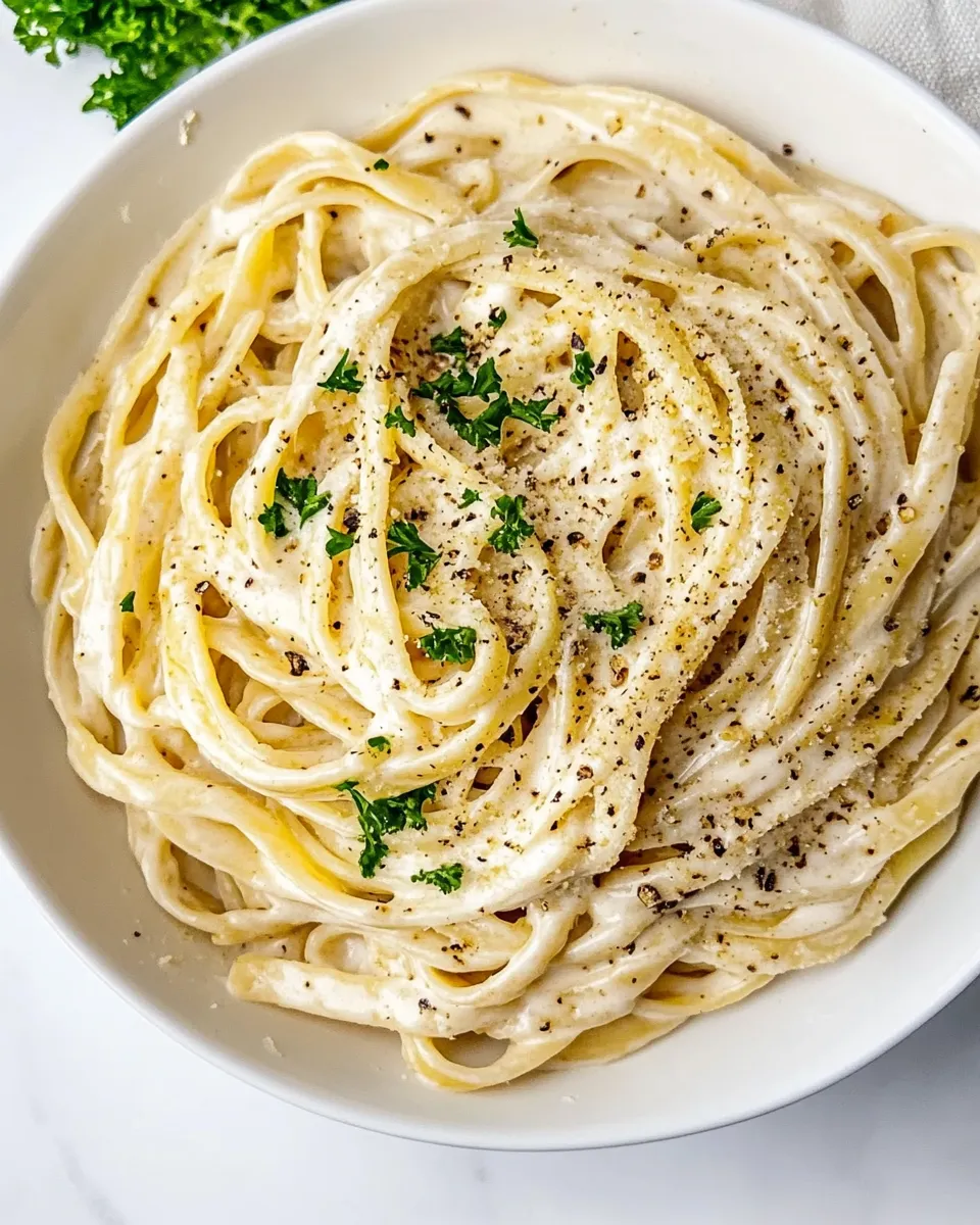 Classic Quick and Easy Fettuccine Alfredo for One recipe image