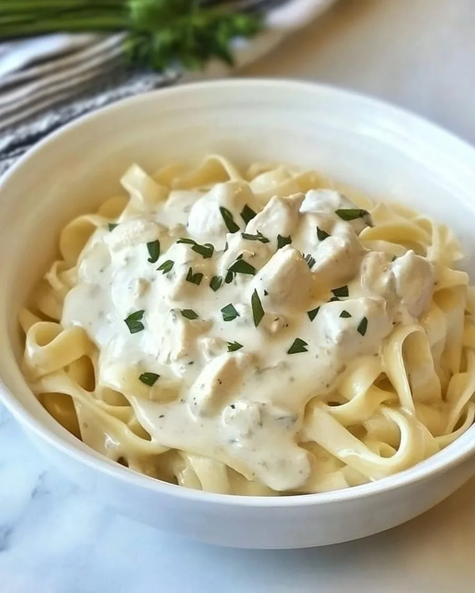 Tasty Weeknight Fast Chicken Alfredo dish photo